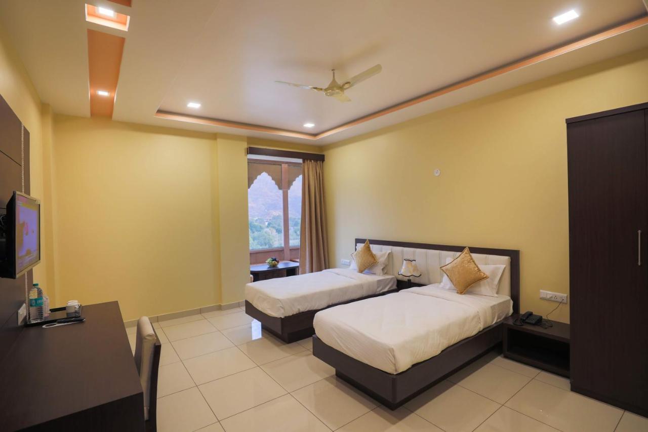 Hotel Golden Heritance Pushkar Eksteriør billede